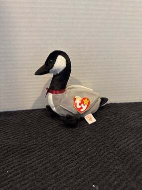 Ty Beanie Baby Loosy the Canadian Goose 1998 Retired Original Plush